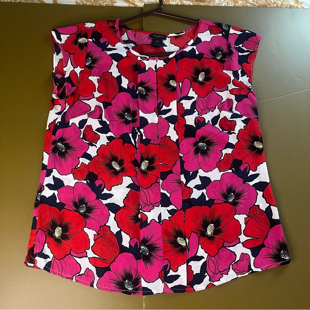 Ann Taylor Factory Floral Sleeveless Blouse in Red and Pink